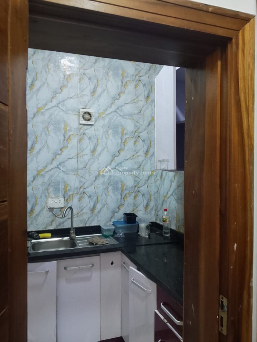 Fully Serviced Studio Apartment with 24hrs Light, Salem, Ikate, Lekki, Lagos, Self Contain (single Rooms) for Rent