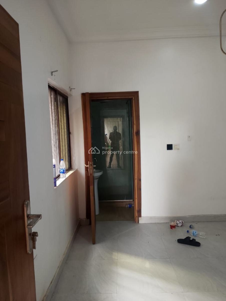 Fully Serviced Studio Apartment with 24hrs Light, Salem, Ikate, Lekki, Lagos, Self Contain (single Rooms) for Rent