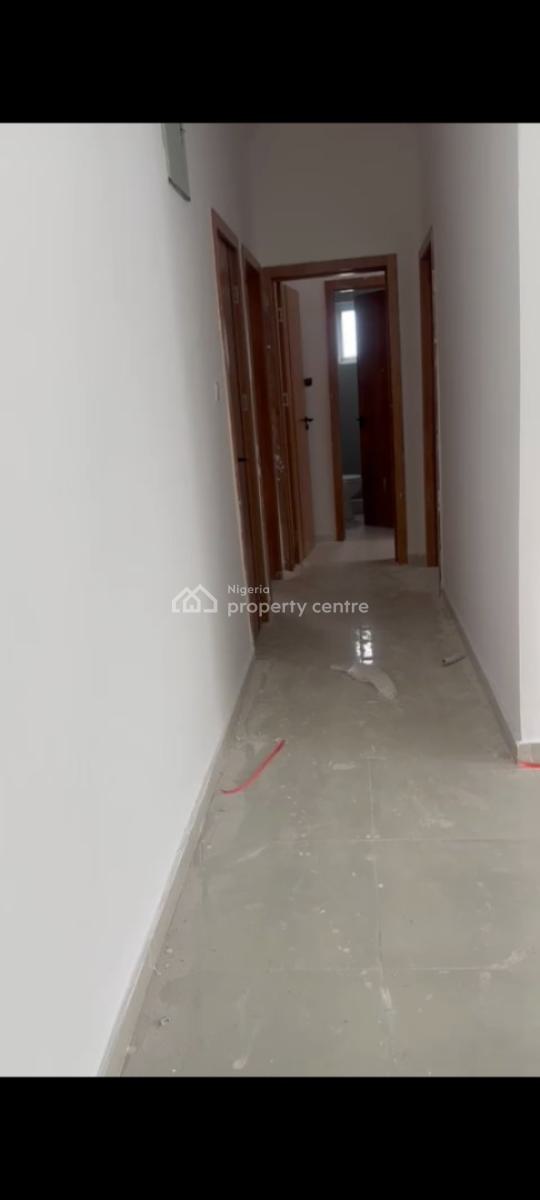 a Must See 3 Bedroom Apartment Osapa, Northern Foreshore Extension, Osapa, Lekki, Lagos, Flat / Apartment for Rent