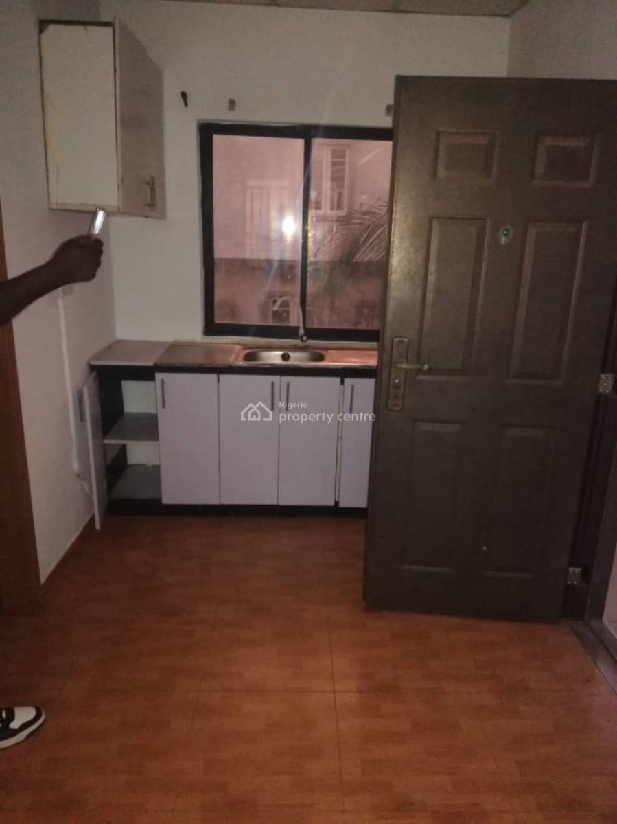 Luxurious Selfcontained Studio Apartment, L & K Langbsa Road, Ado, Ajah, Lagos, Self Contain (single Rooms) for Rent