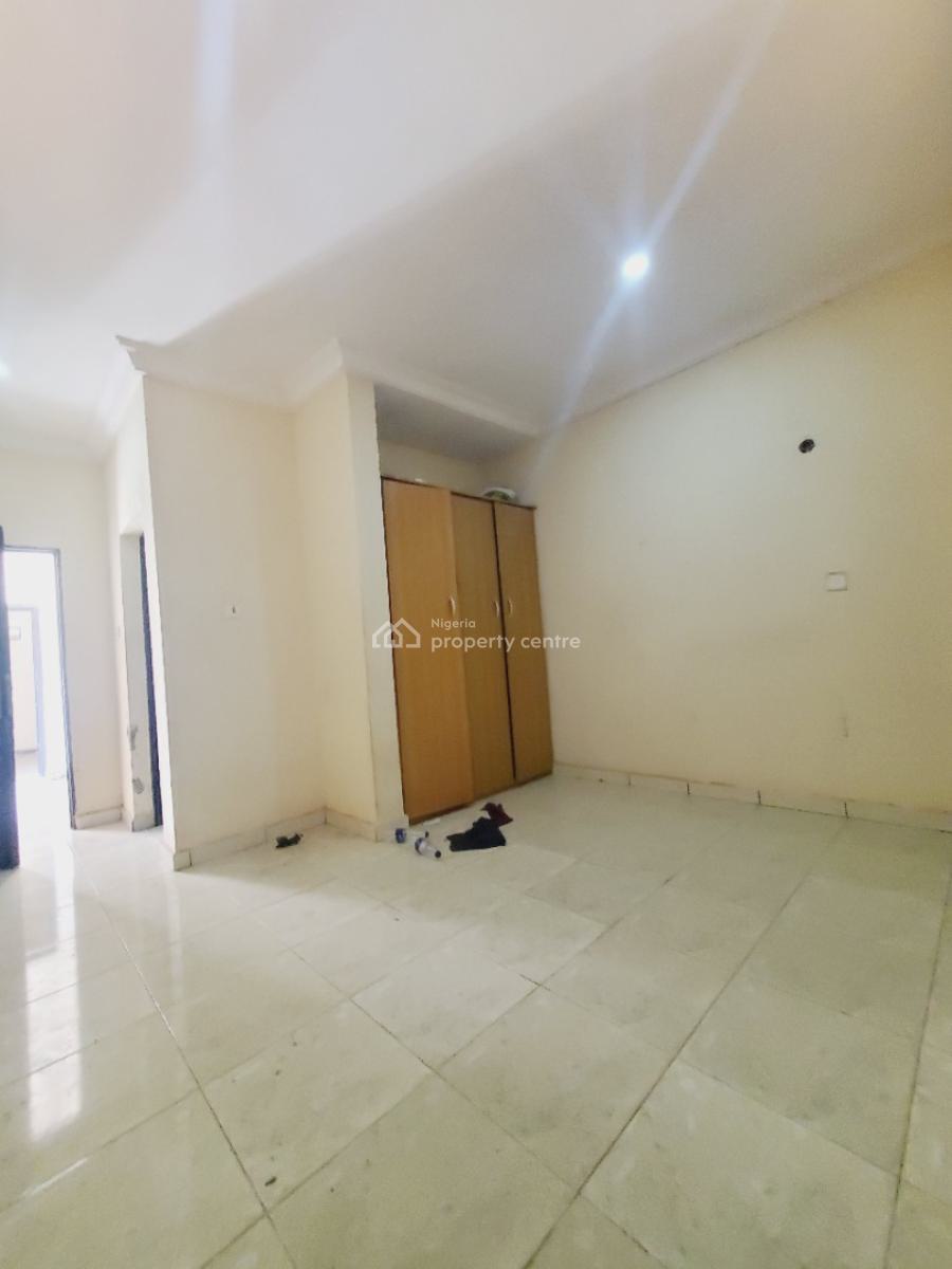 *luxurious 1bedroom Flat with 2 Toilets Private  Compound, By Berger Clinic, Life Camp, Abuja, Mini Flat (room and Parlour) for Rent