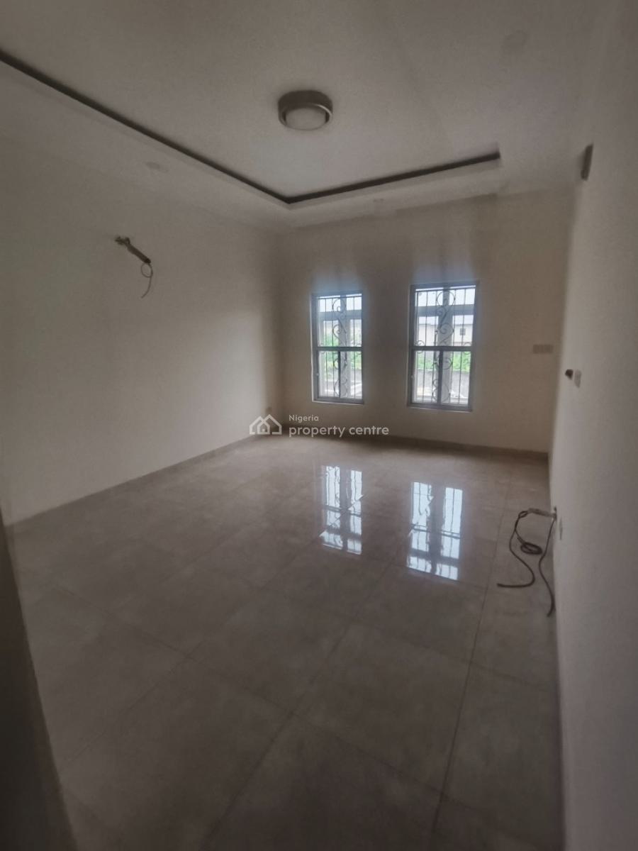 Standard 5bed Duplex with 2 Rooms Bq , Massive Compound, Lekki Scheme, Ajah, Lagos, Semi-detached Duplex for Rent