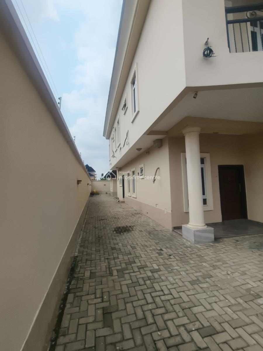 Standard 5bed Duplex with 2 Rooms Bq , Massive Compound, Lekki Scheme, Ajah, Lagos, Semi-detached Duplex for Rent