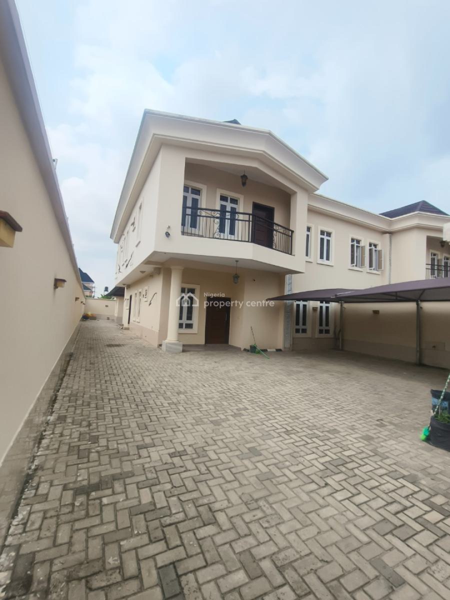 Standard 5bed Duplex with 2 Rooms Bq , Massive Compound, Lekki Scheme, Ajah, Lagos, Semi-detached Duplex for Rent