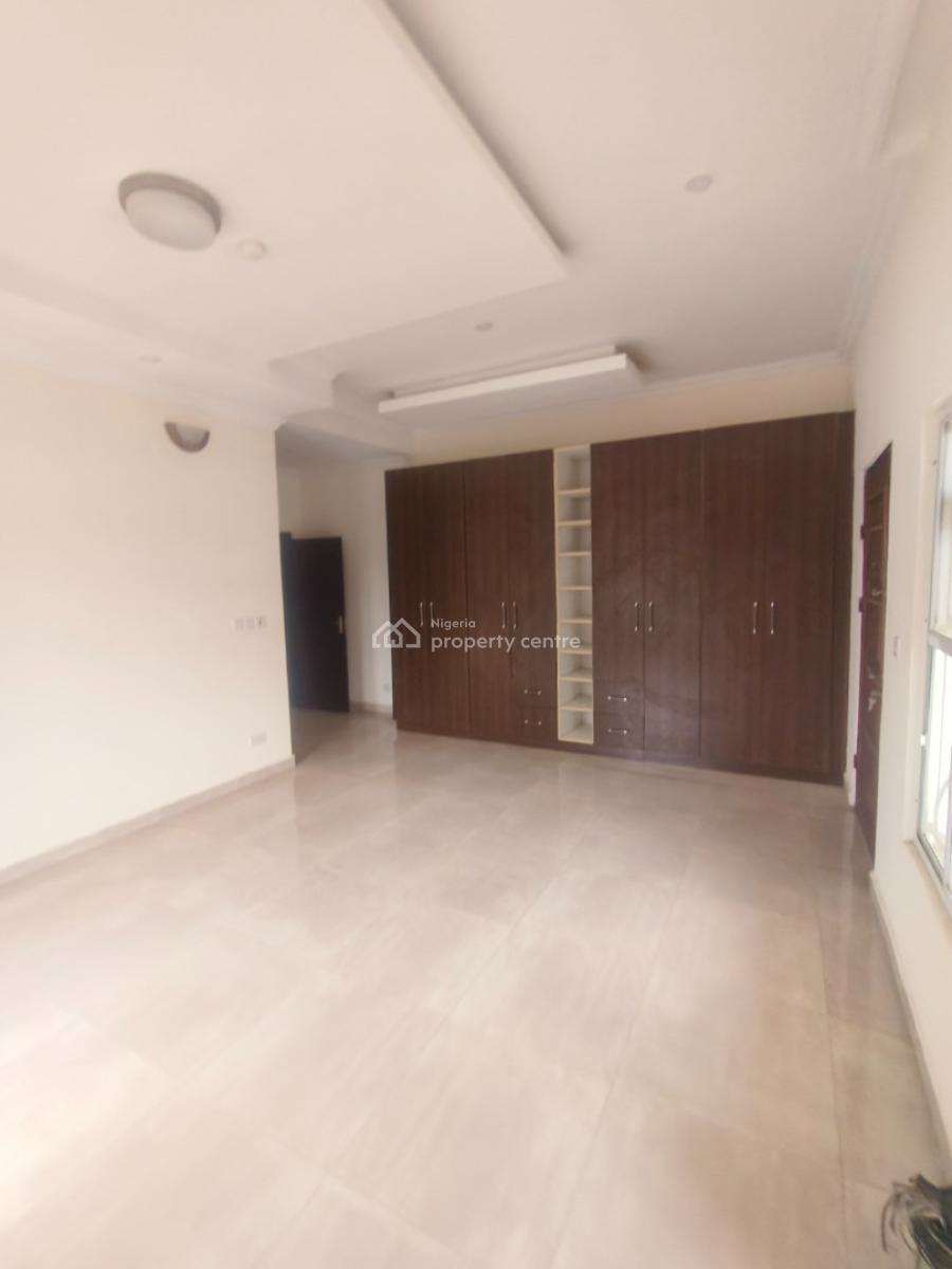 Standard 5bed Duplex with 2 Rooms Bq , Massive Compound, Lekki Scheme, Ajah, Lagos, Semi-detached Duplex for Rent