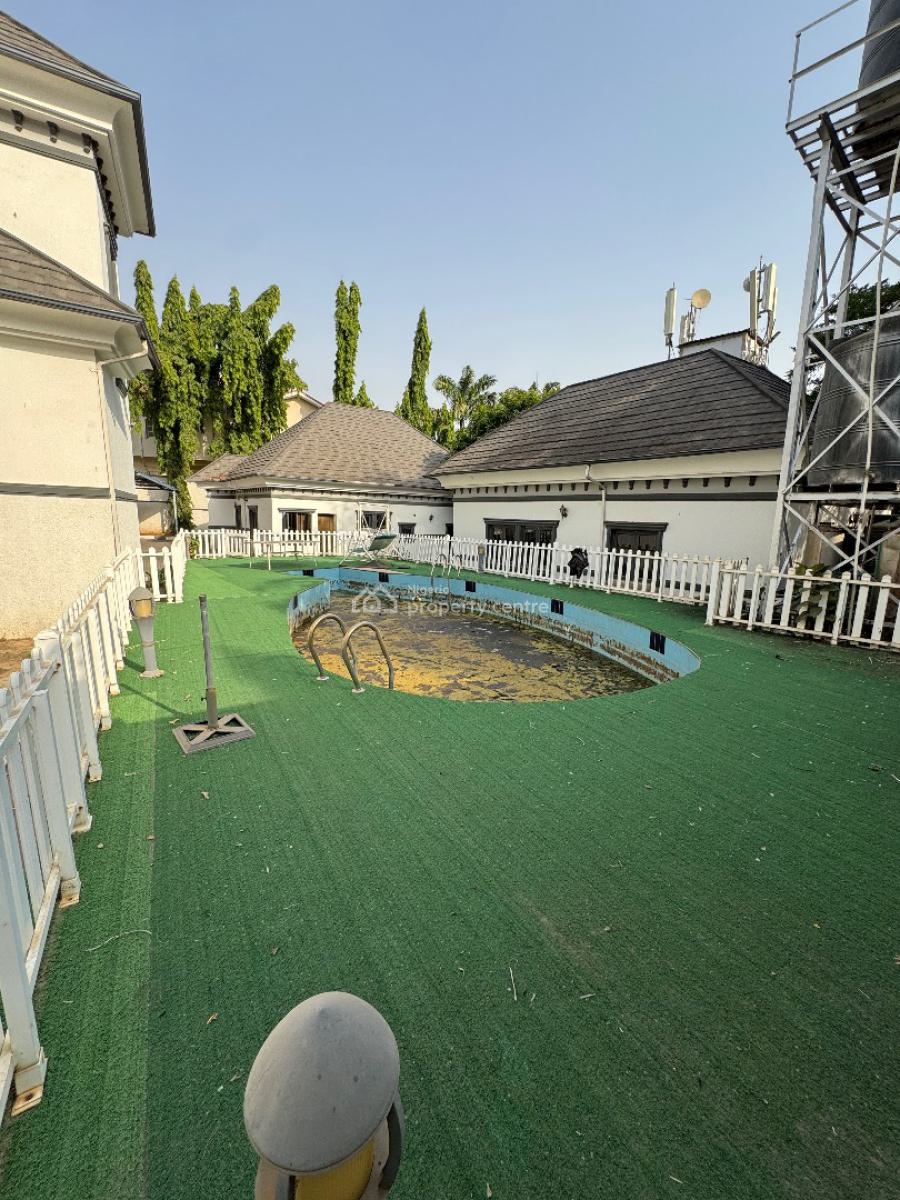 5bedroom Detached Duplex with 2 Guest Chalet on 1500sqm, Maitama District, Abuja, Detached Duplex for Sale