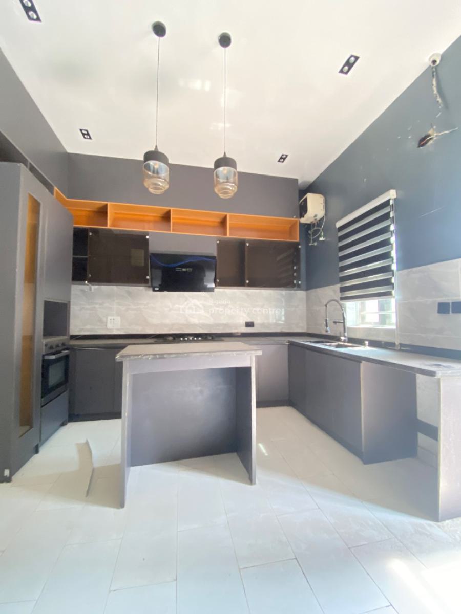 4 Bedroom with Bq, Orchid Road, Lekki Expressway, Lekki, Lagos, Detached Duplex for Rent