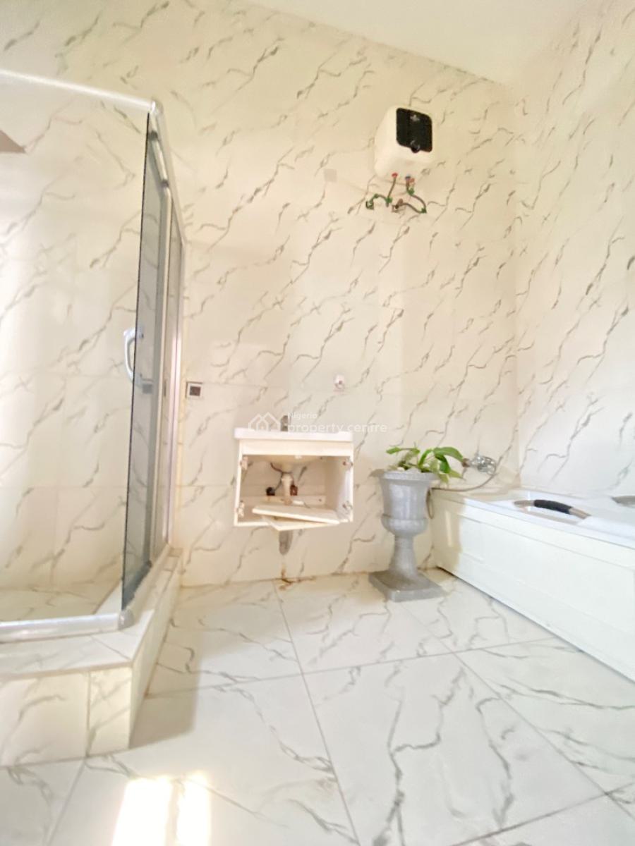 4 Bedroom with Bq, Orchid Road, Lekki Expressway, Lekki, Lagos, Detached Duplex for Rent