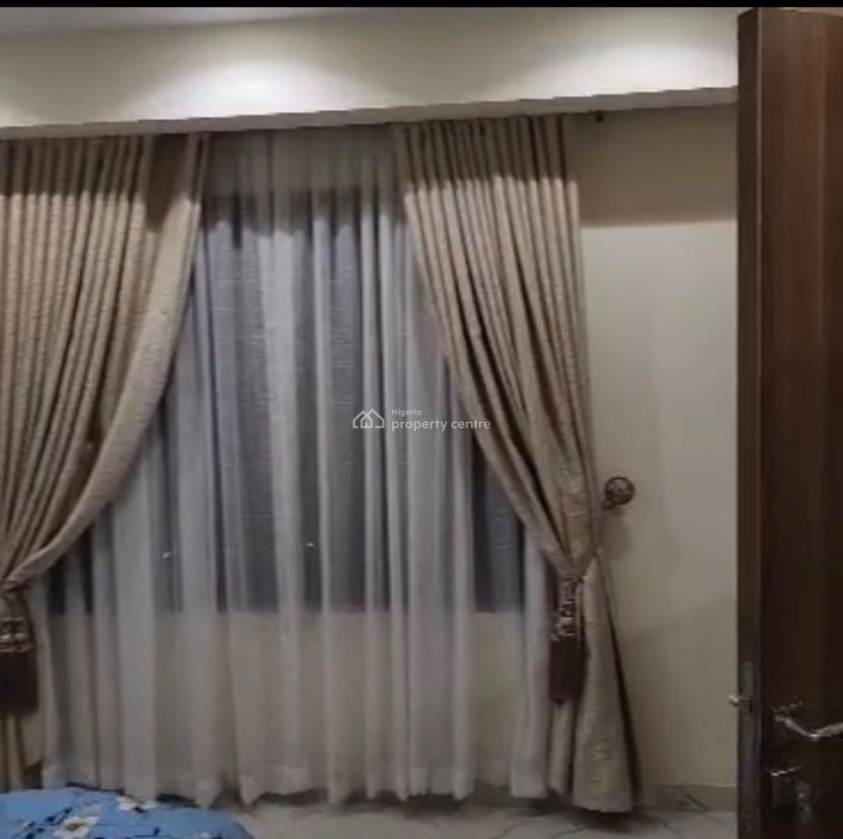 Lovely Well Furnished 3bedroom Flat  Apartment, Alagomeji/yaba/lagos, Alagomeji, Yaba, Lagos, Flat / Apartment for Sale