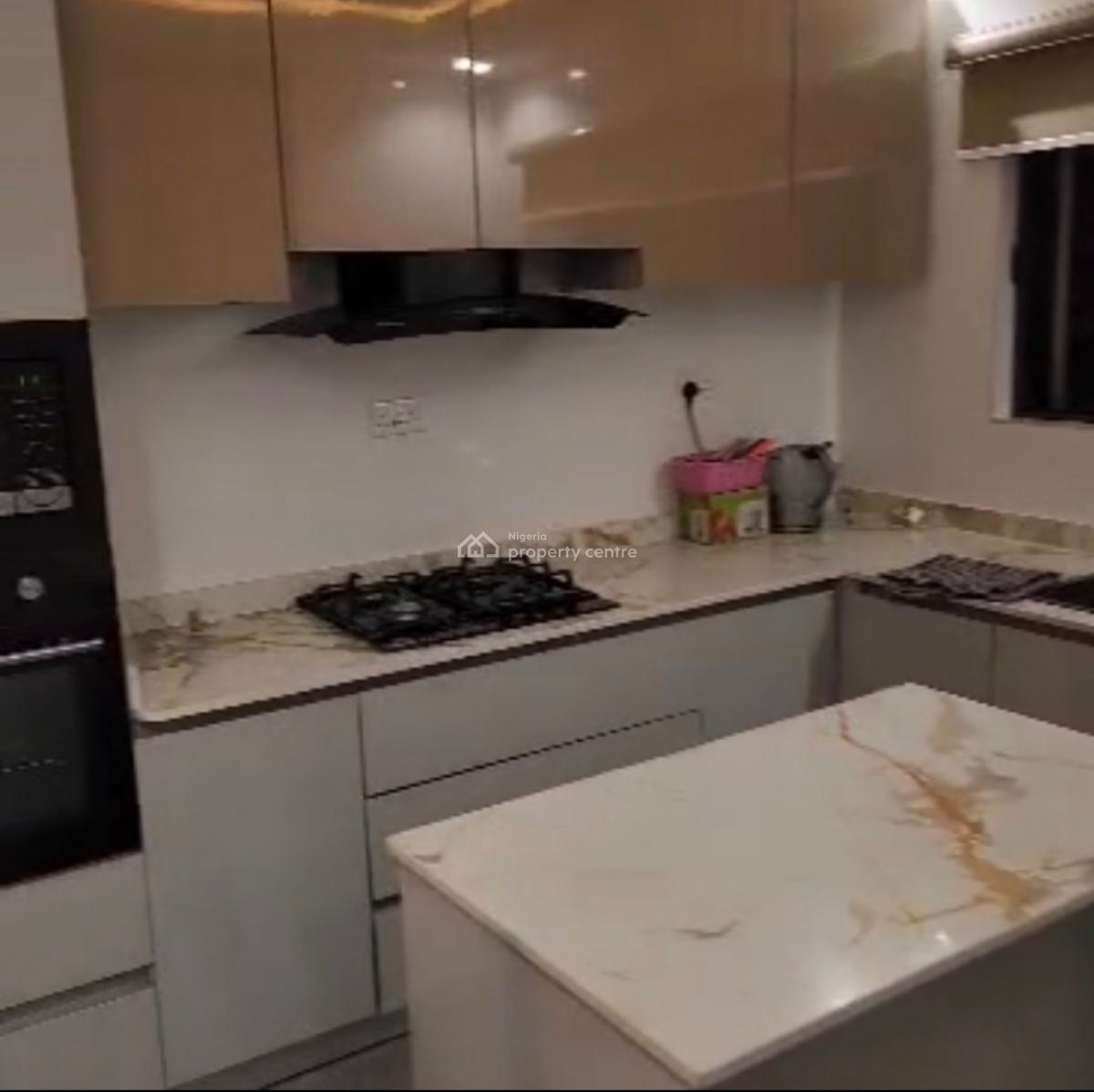 Lovely Well Furnished 3bedroom Flat  Apartment, Alagomeji/yaba/lagos, Alagomeji, Yaba, Lagos, Flat / Apartment for Sale