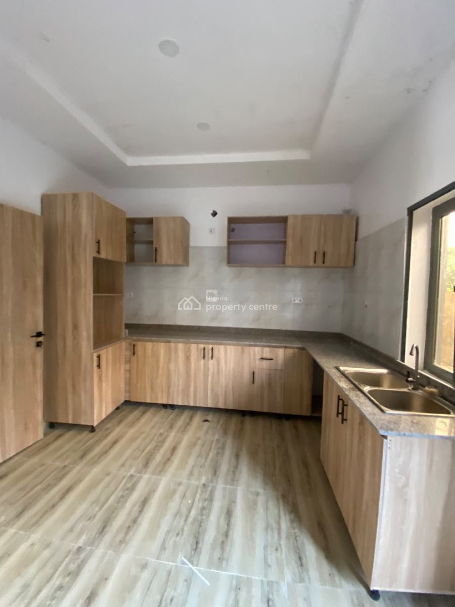 2bed Room Flat, Shoprite, Sangotedo, Ajah, Lagos, Flat / Apartment for Rent