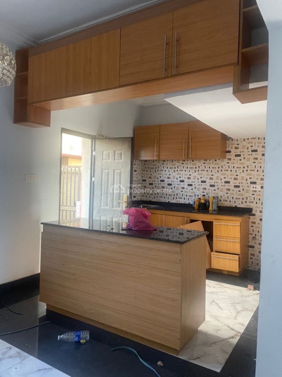 Luxury 4bedroom Terrace Duplex, Gra Phase 1, Magodo, Lagos, Terraced Duplex for Rent