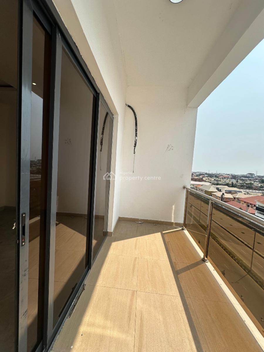 Neatly Built 3bedroom Apartment with Bq in Lekki Phase 1, Lekki Phase One ,lekki ,lagos ,nigeria, Lekki Phase 1, Lekki, Lagos, Flat / Apartment for Sale