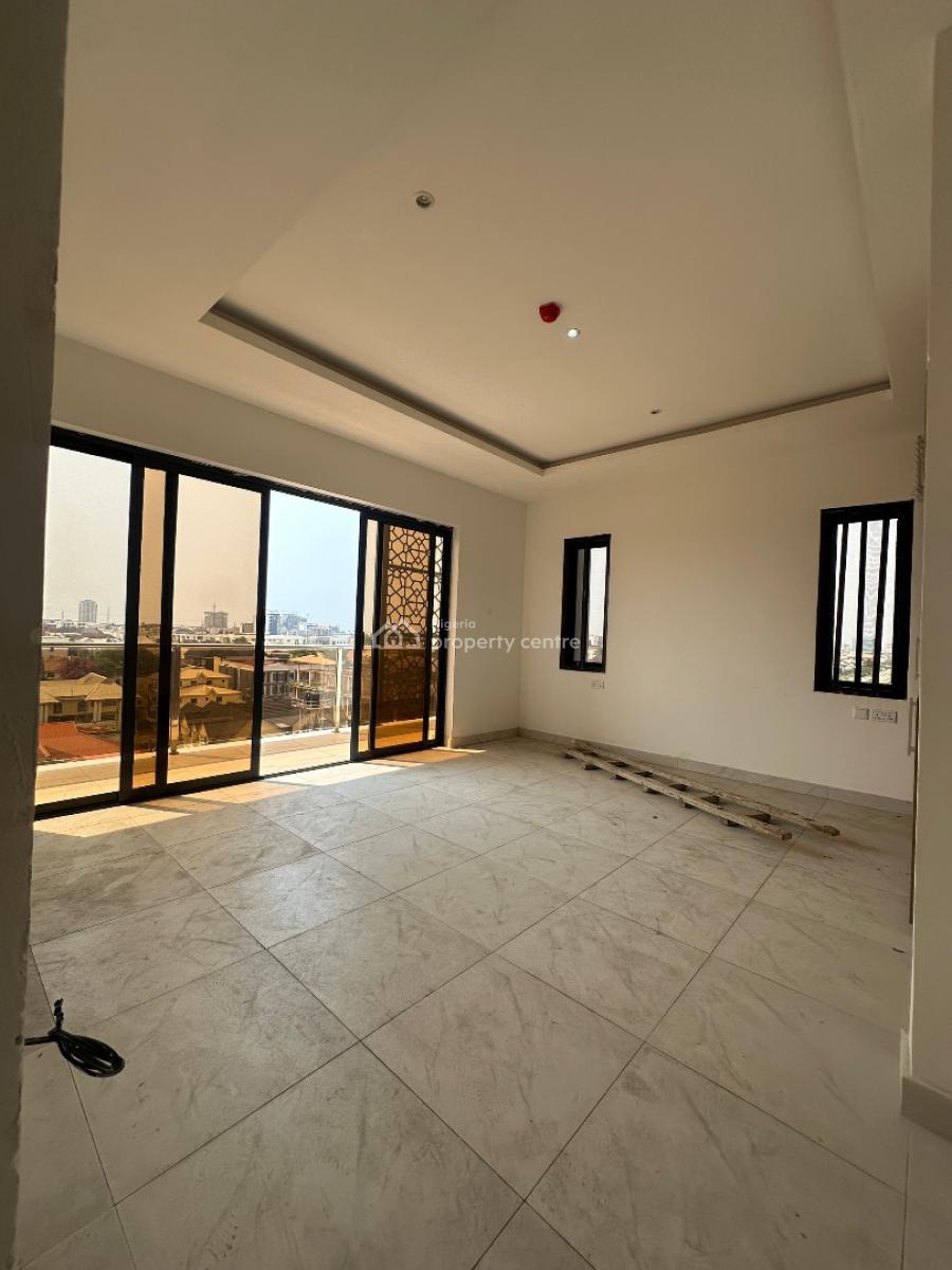 Neatly Built 3bedroom Apartment with Bq in Lekki Phase 1, Lekki Phase One ,lekki ,lagos ,nigeria, Lekki Phase 1, Lekki, Lagos, Flat / Apartment for Sale