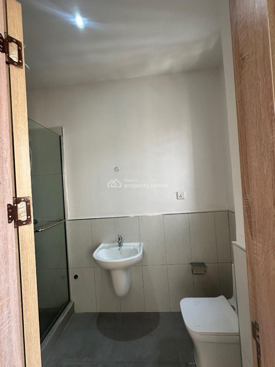 Neatly Built 3bedroom Apartment with Bq in Lekki Phase 1, Lekki Phase One ,lekki ,lagos ,nigeria, Lekki Phase 1, Lekki, Lagos, Flat / Apartment for Sale