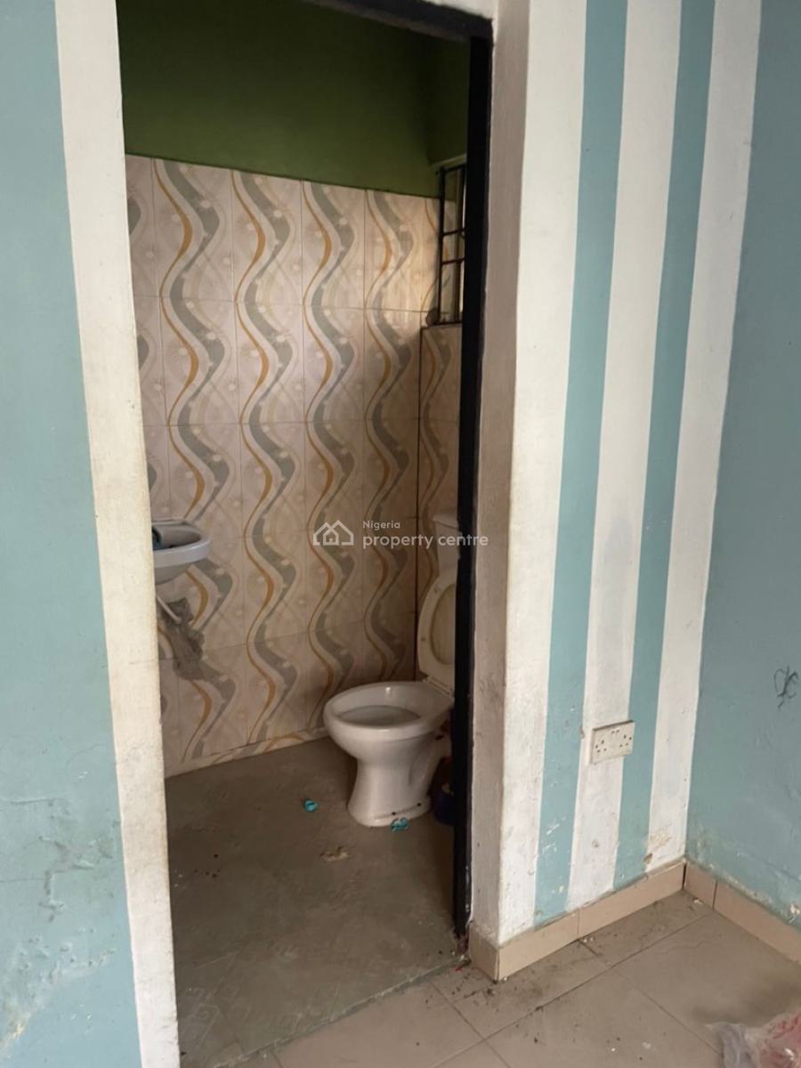 Luxury 2 Bedroom Apartment, Gra Phase 2, Magodo, Lagos, Flat / Apartment for Rent