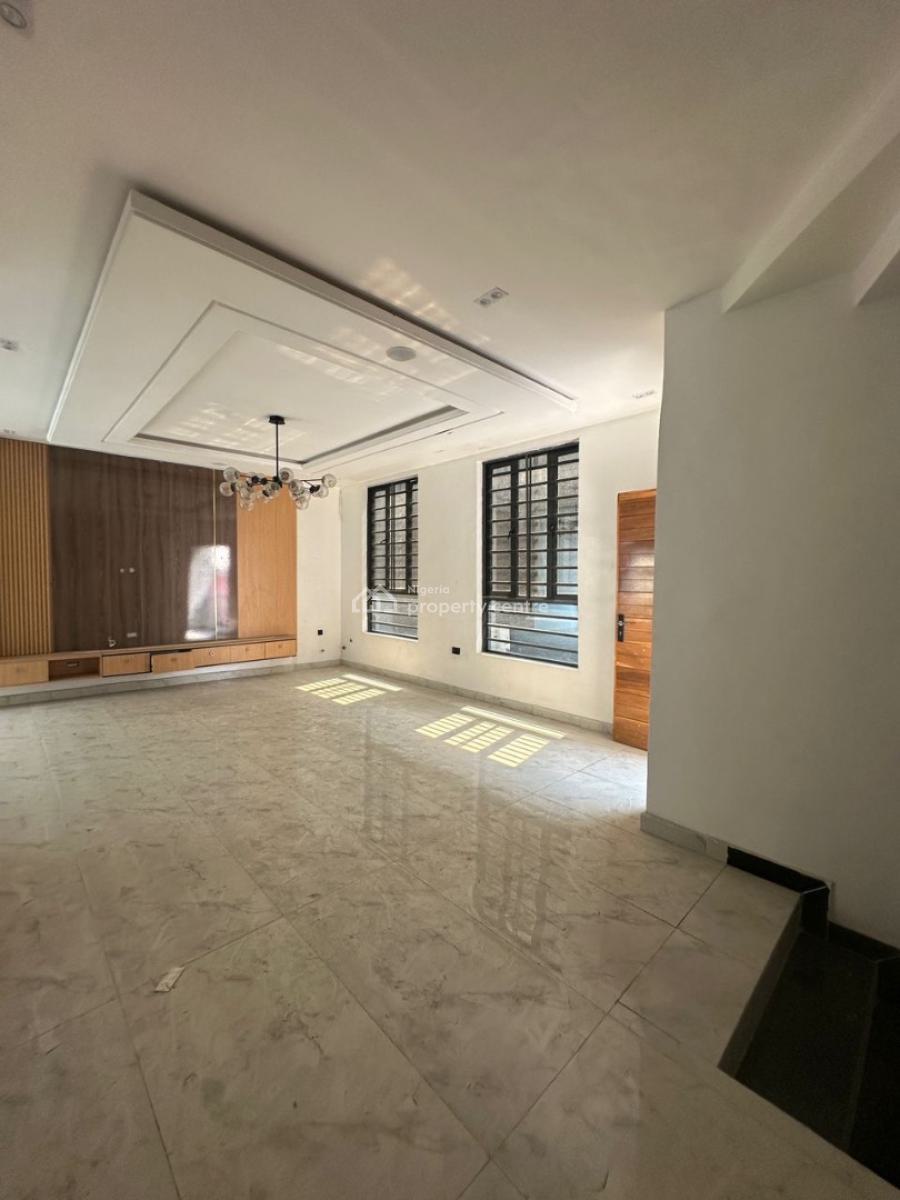 Decently Finished 4bedroom Terrace Duplex with Bq in Lekki Phase 1, Lekki Phase One ,lekki ,lagos ,nigeria, Lekki Phase 1, Lekki, Lagos, Terraced Duplex for Sale