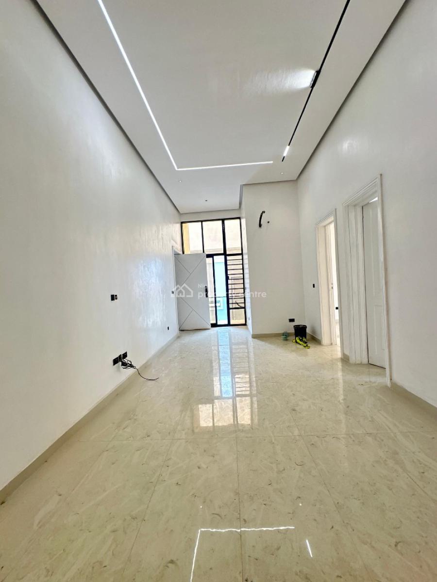 Beautifully Finished 3bedroom Apartment with  Pool ,gym &ellevator, Lekki Phase One ,lekki ,lagos ,nigeria, Lekki Phase 1, Lekki, Lagos, Flat / Apartment for Sale