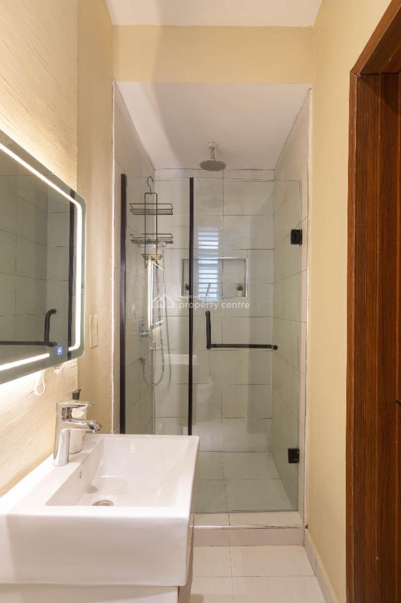 Luxury 2 Bedroom Maisonette, Lekki Phase 1, Lekki, Lagos, Flat / Apartment Short Let