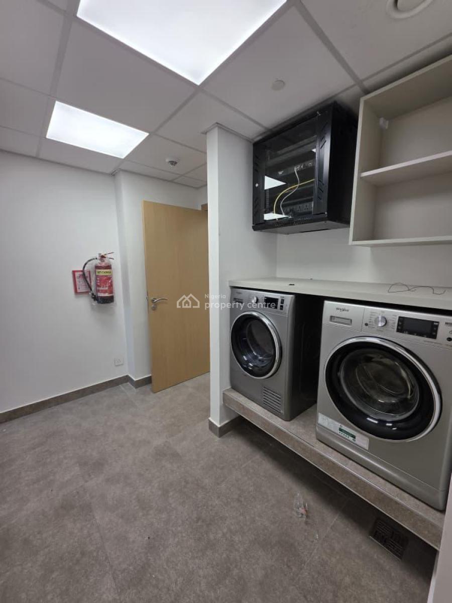 Luxury Brand New 3 Bedroom Apartment with a Bq,pool,gym, Victoria Island (vi), Lagos, Flat / Apartment for Rent