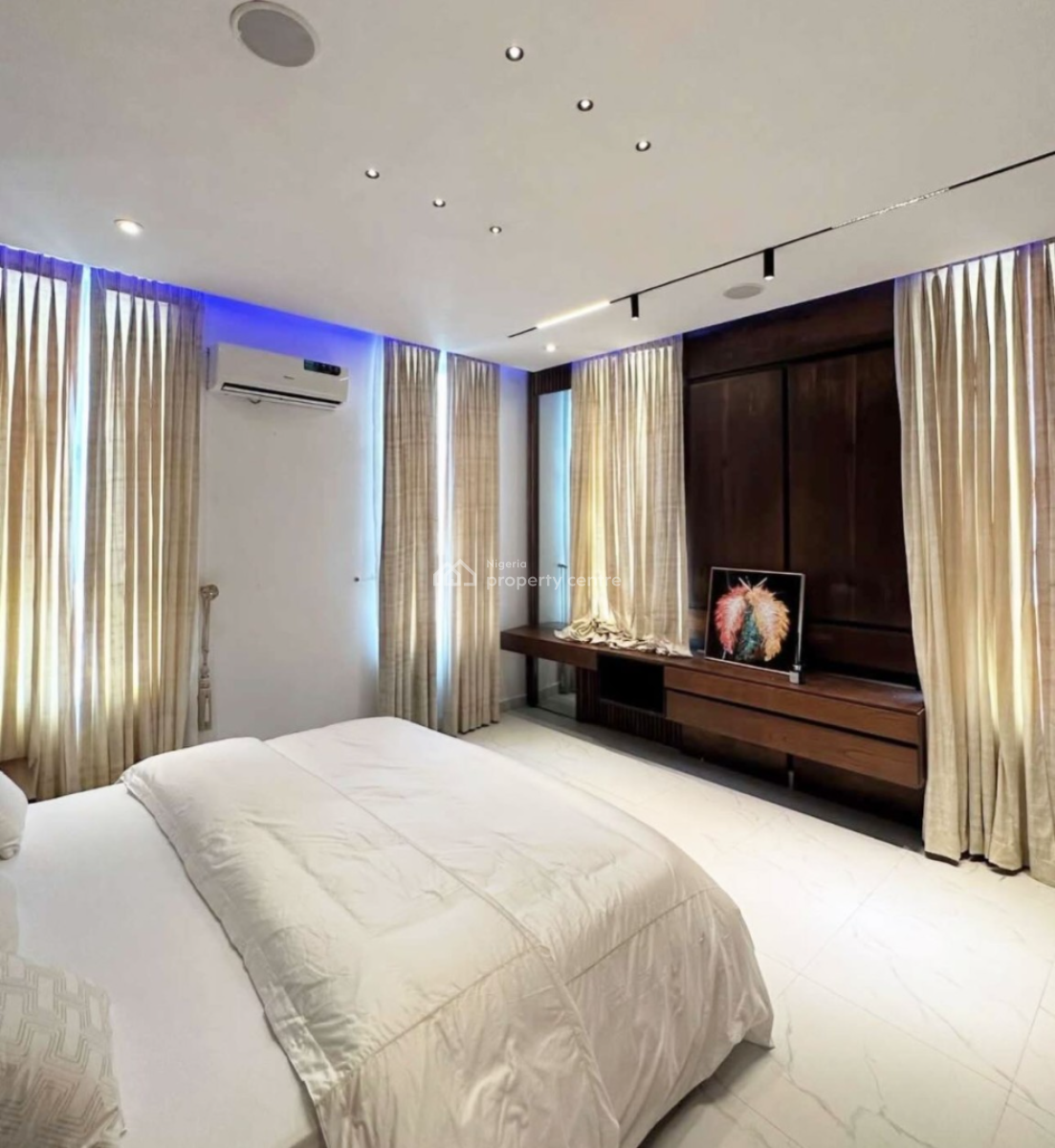 Furnished 2 Bedroom Apartment  2nd Floor Suitable for Airbnb, Osapa, Lekki, Lagos, Flat / Apartment for Rent