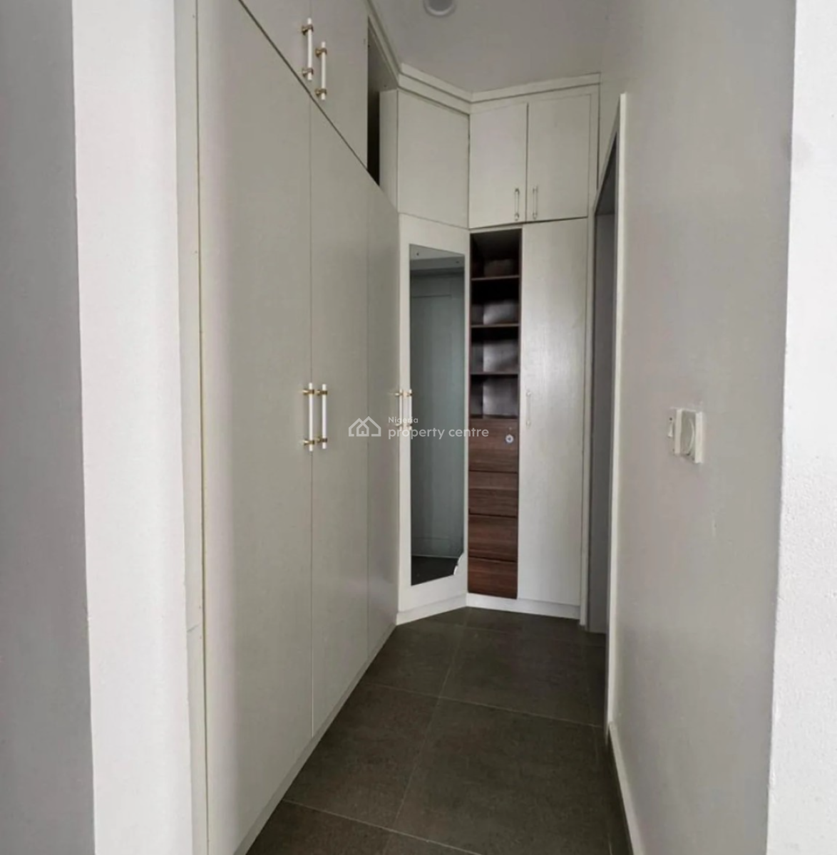 4-bedroom Semi Detached with Gym, Bq and Swimming Pool, Victoria Island (vi), Lagos, Semi-detached Duplex for Rent