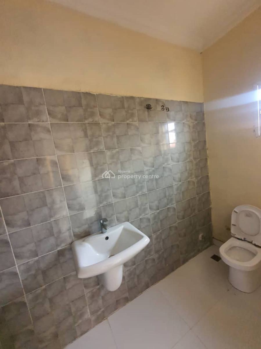 Brand New Spacious Room Upstairs, Orchid Road, Lekki, Lagos, Self Contain (single Rooms) for Rent