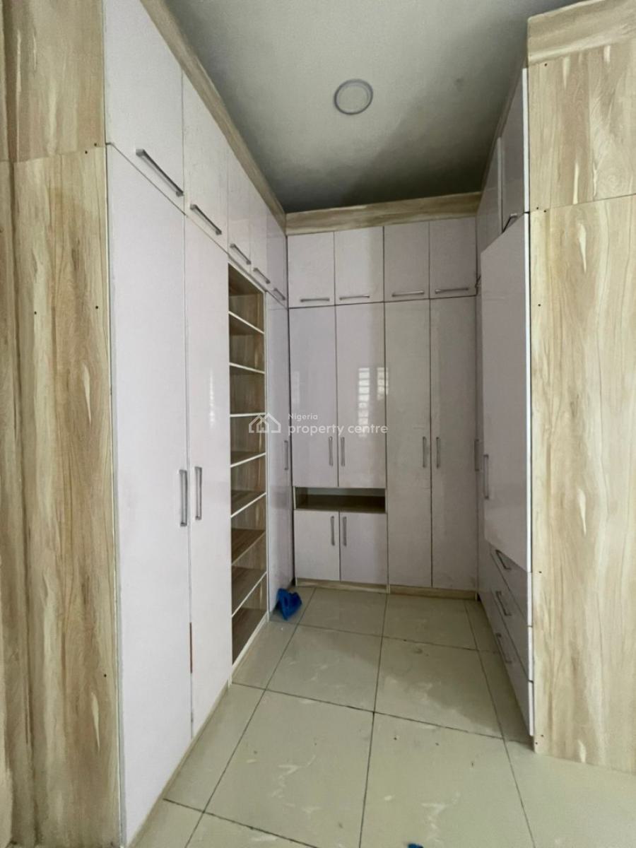 Spacious Masters Bedroom, Oral Estate, Lekki, Lagos, Self Contain (single Rooms) for Rent