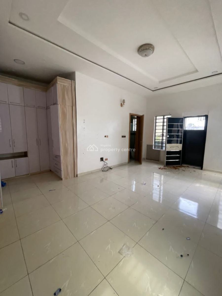 Spacious Masters Bedroom, Oral Estate, Lekki, Lagos, Self Contain (single Rooms) for Rent