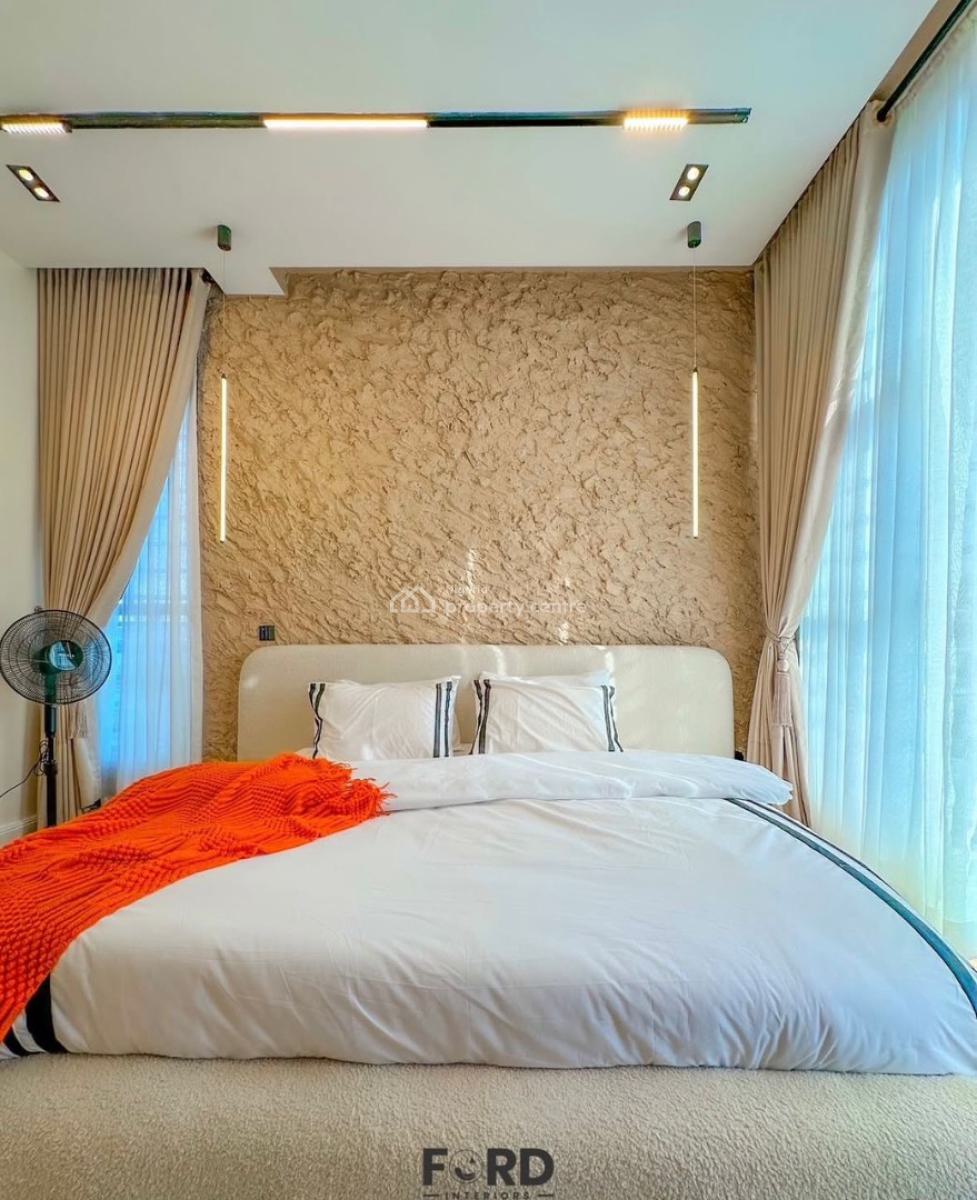 Luxury 2 Bedroom Apartment in Ologolo, Ologolo, Lekki, Lagos, Flat / Apartment Short Let