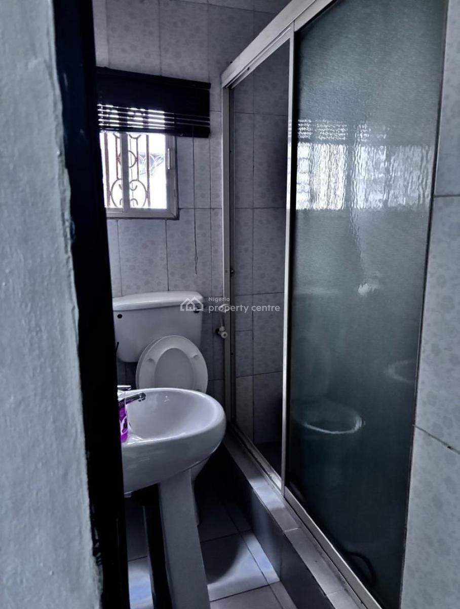 Premium 3bedroom Flat at Magodo Shangisha, Gra Phase 2, Magodo, Lagos, Flat / Apartment for Sale