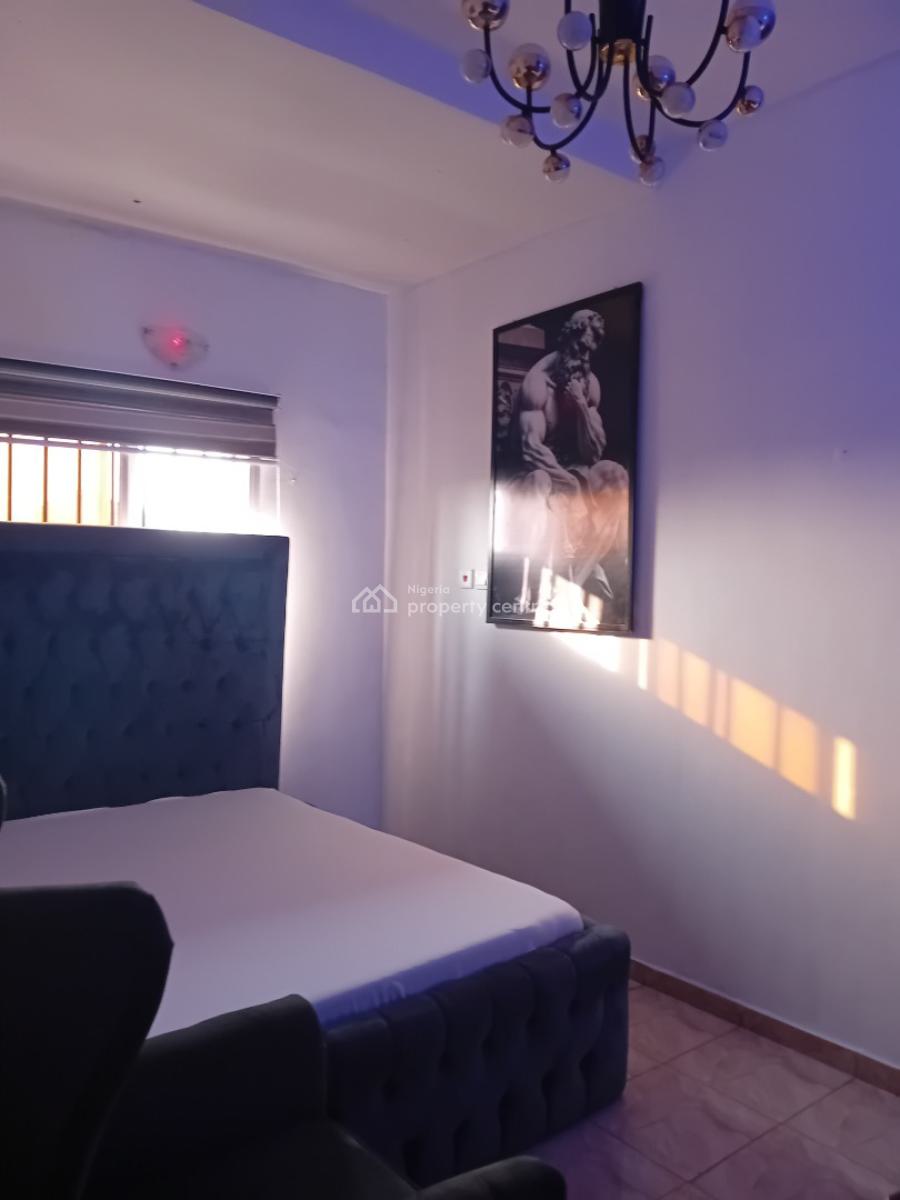 Well Furnished Selfcon, 7 Olugbenga Street, Ajah, Lagos, Flat / Apartment for Rent
