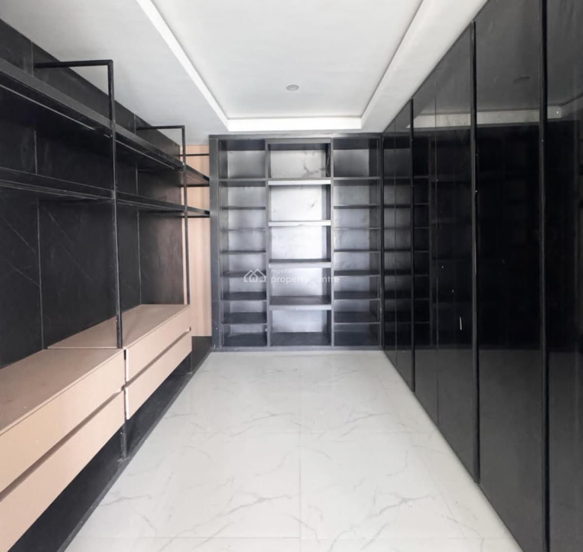 4 Bedroom Water-view Maisonette with Bq and Pool Serviced, Banana Island Ikoyi, Banana Island, Ikoyi, Lagos, Flat / Apartment for Rent