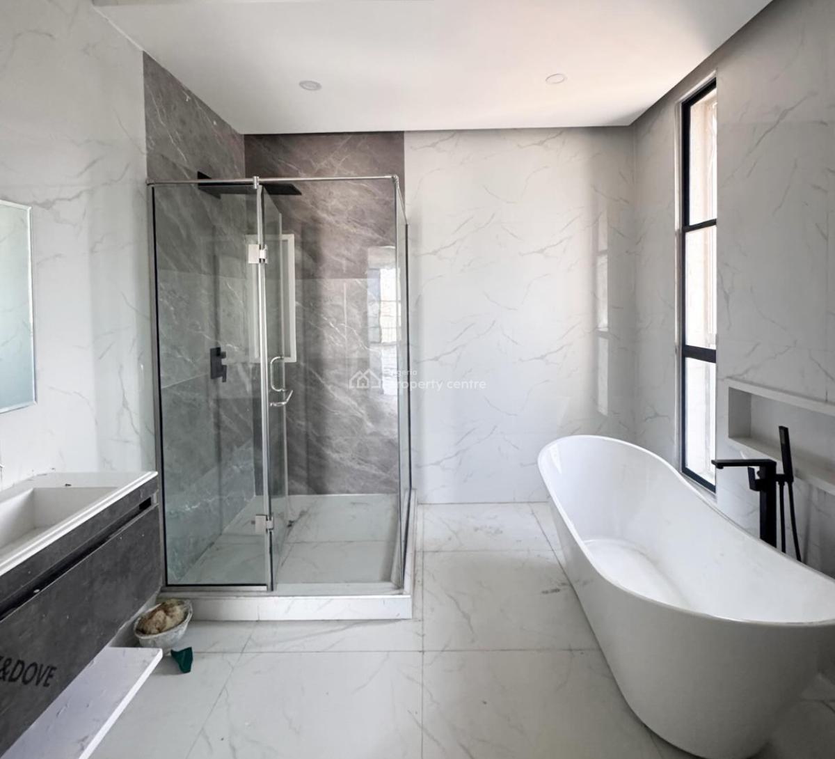 4 Bedroom Water-view Maisonette with Bq and Pool Serviced, Banana Island Ikoyi, Banana Island, Ikoyi, Lagos, Flat / Apartment for Rent