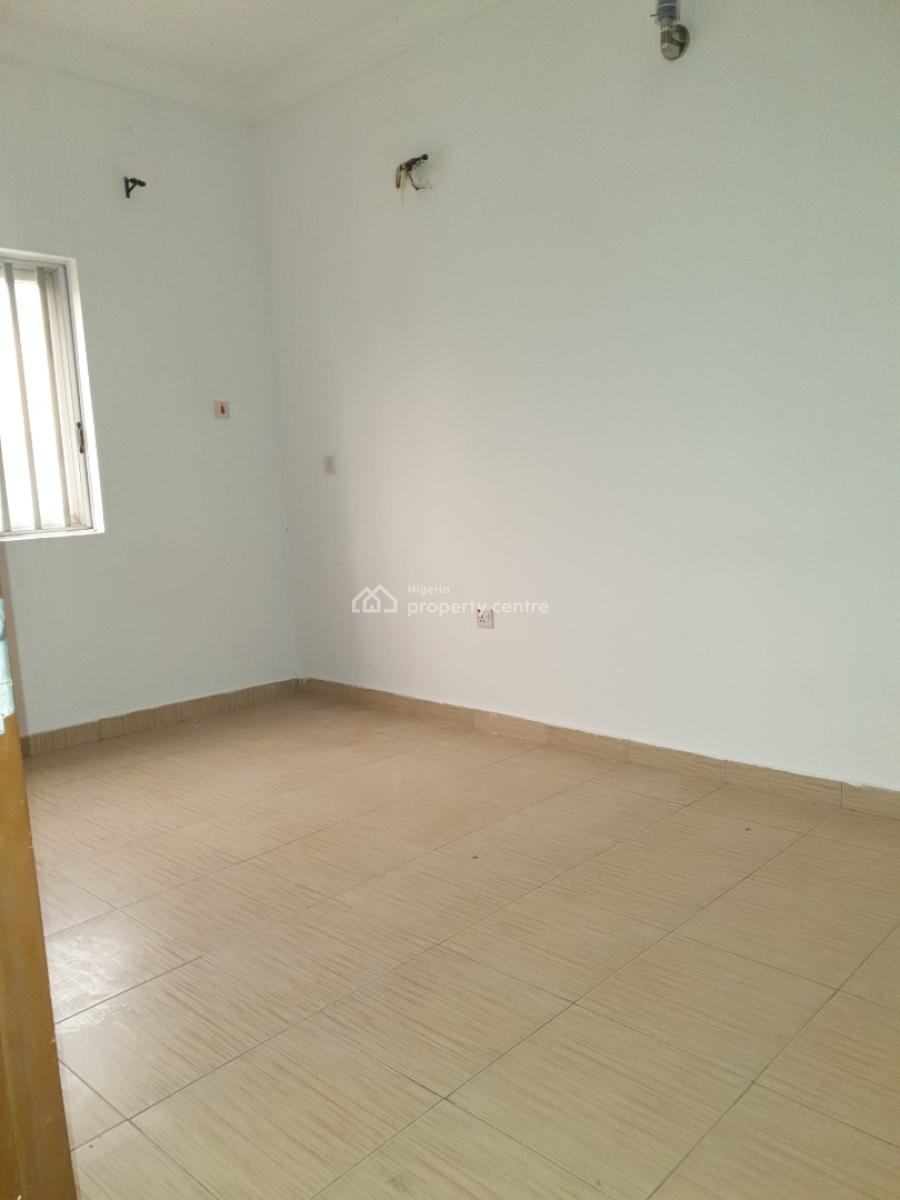 Spacious 4bedroom Terrace, Silver Spring Estate, Lekki, Lagos, House for Rent