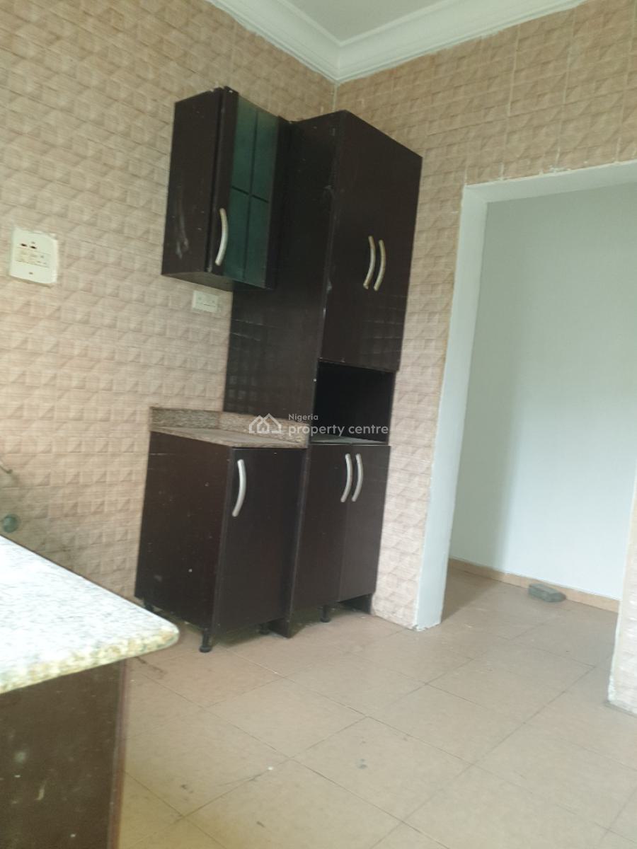 Spacious 4bedroom Terrace, Silver Spring Estate, Lekki, Lagos, House for Rent