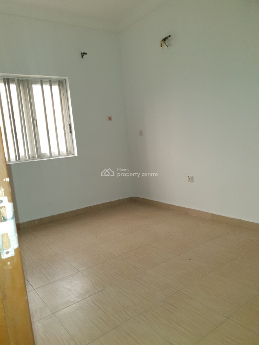 Spacious 4bedroom Terrace, Silver Spring Estate, Lekki, Lagos, House for Rent