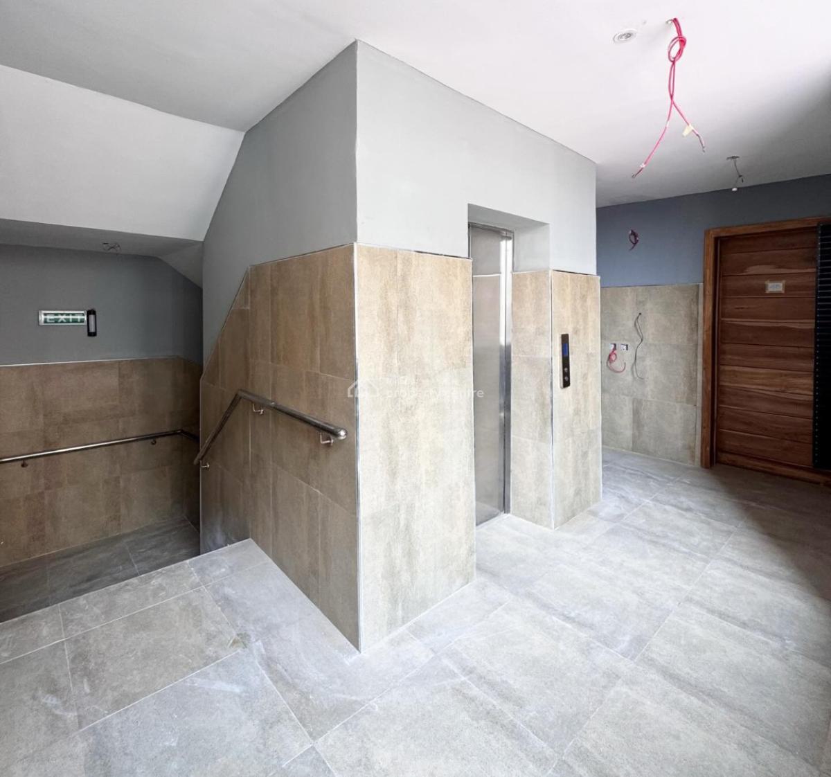 3 Bedroom Apartment with Bq and Pool, Lekki Phase 1, Lekki, Lagos, Flat / Apartment for Rent