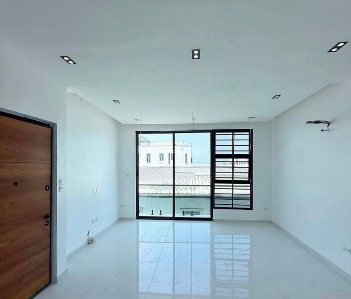 2 Bedroom Apartment, Ologolo, Lekki, Lagos, Flat / Apartment for Rent