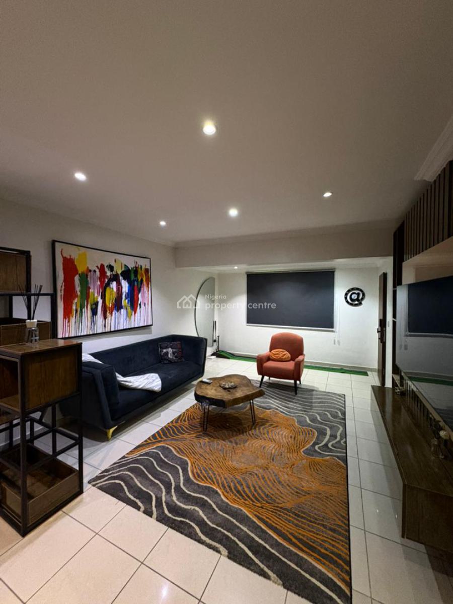 Tastefully Furnished 1-bedroom Apartment with Mini Golf-corner, Ikoyi, Lagos, Flat / Apartment Short Let