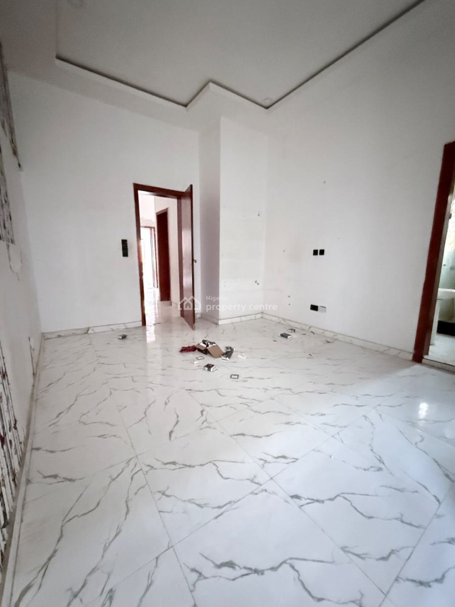 4 Bedroom Semi-detached Duplex with Bq, Ikota, Lekki, Lagos, Semi-detached Duplex for Rent