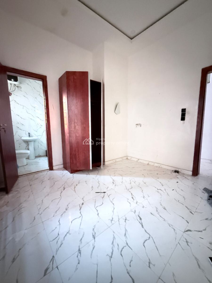 4 Bedroom Semi-detached Duplex with Bq, Ikota, Lekki, Lagos, Semi-detached Duplex for Rent