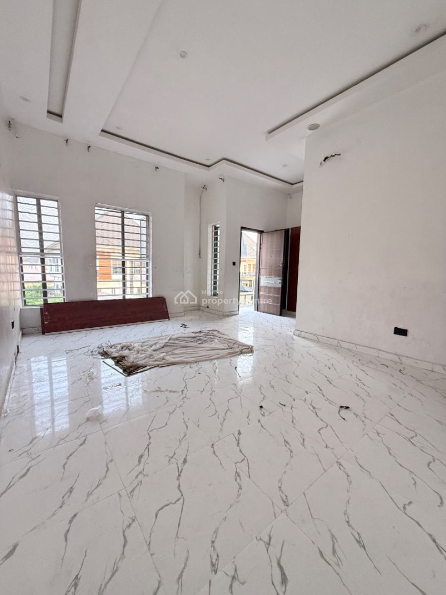 4 Bedroom Semi-detached Duplex with Bq, Ikota, Lekki, Lagos, Semi-detached Duplex for Rent