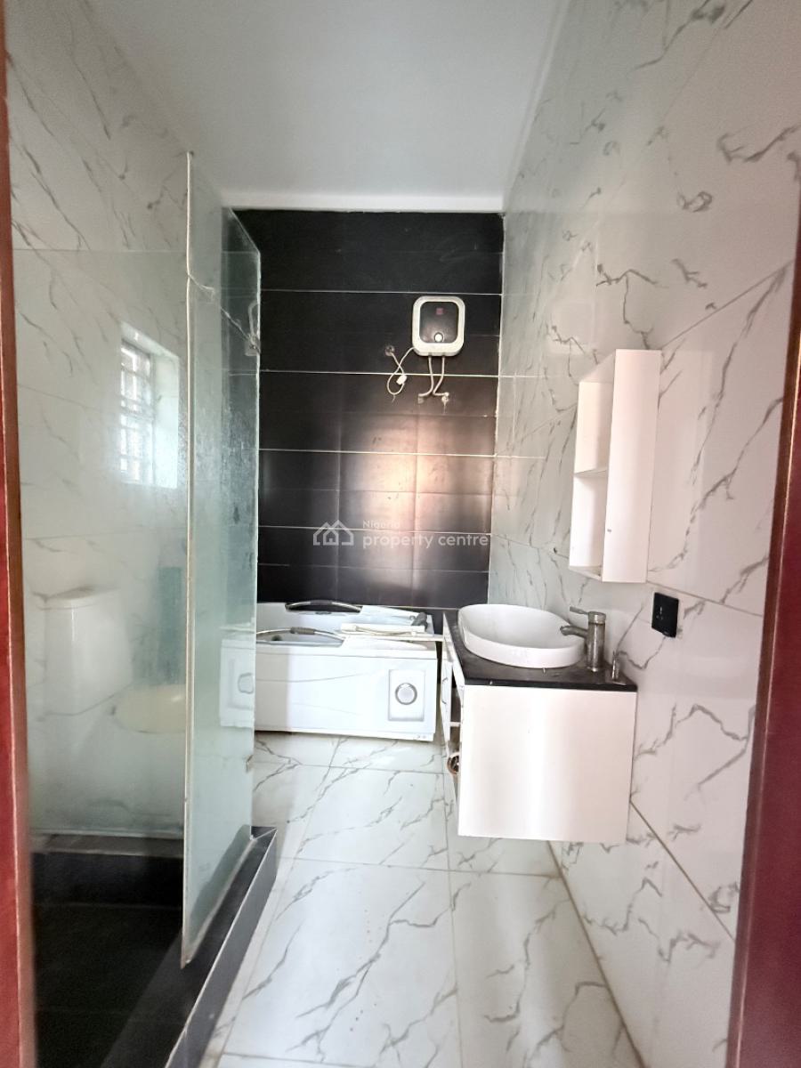 4 Bedroom Semi-detached Duplex with Bq, Ikota, Lekki, Lagos, Semi-detached Duplex for Rent