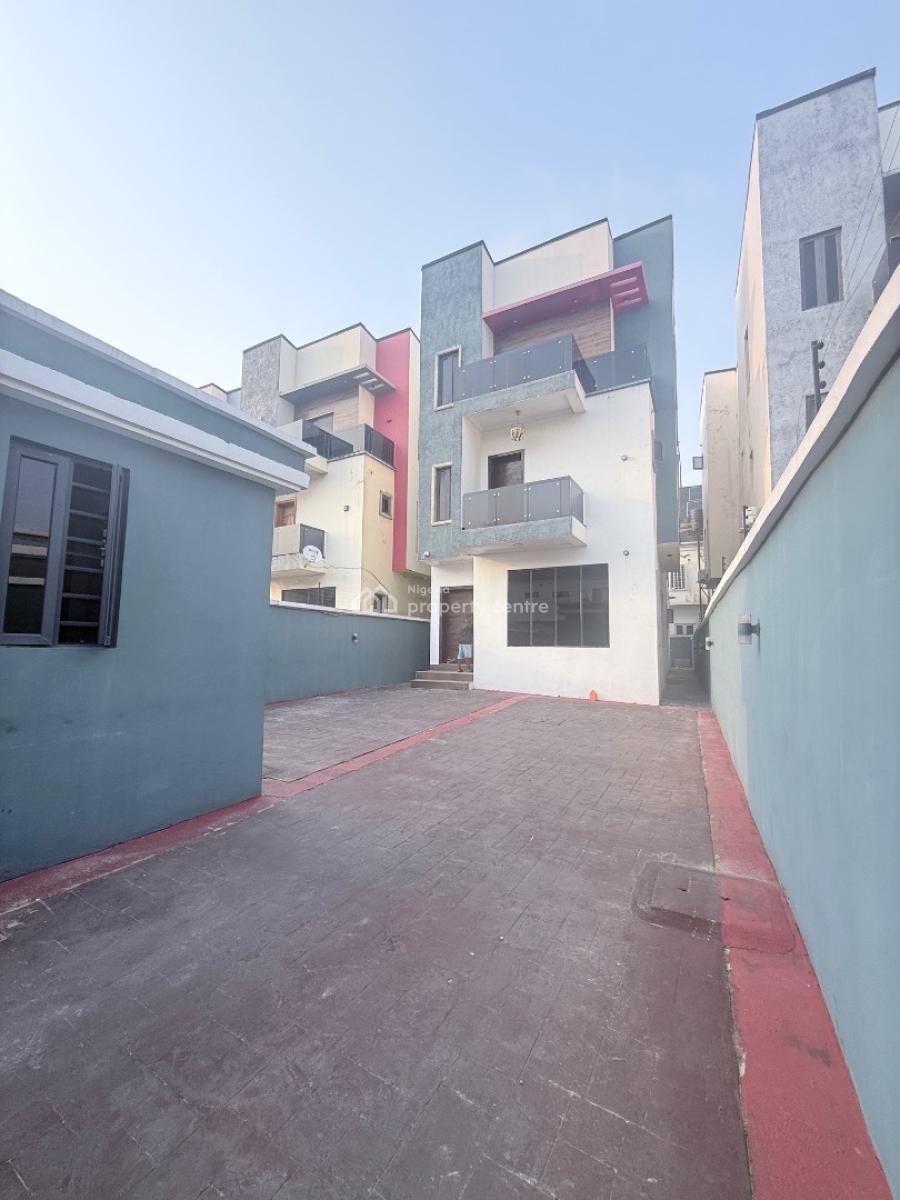 5 Bedroom Fully Detached Duplex with Bq, Ikota, Lekki, Lagos, Detached Duplex for Rent