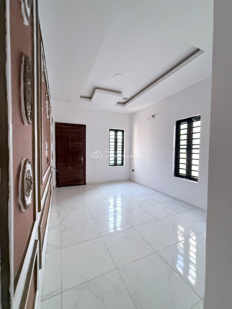 5 Bedroom Fully Detached Duplex with Bq, Ikota, Lekki, Lagos, Detached Duplex for Rent