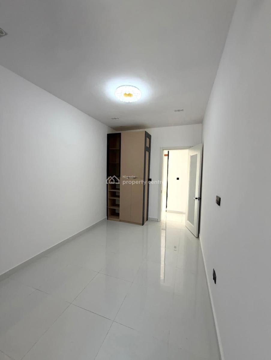 Luxury 2 Bedroom Apartment, Ologolo, Lekki, Lagos, Flat / Apartment for Sale
