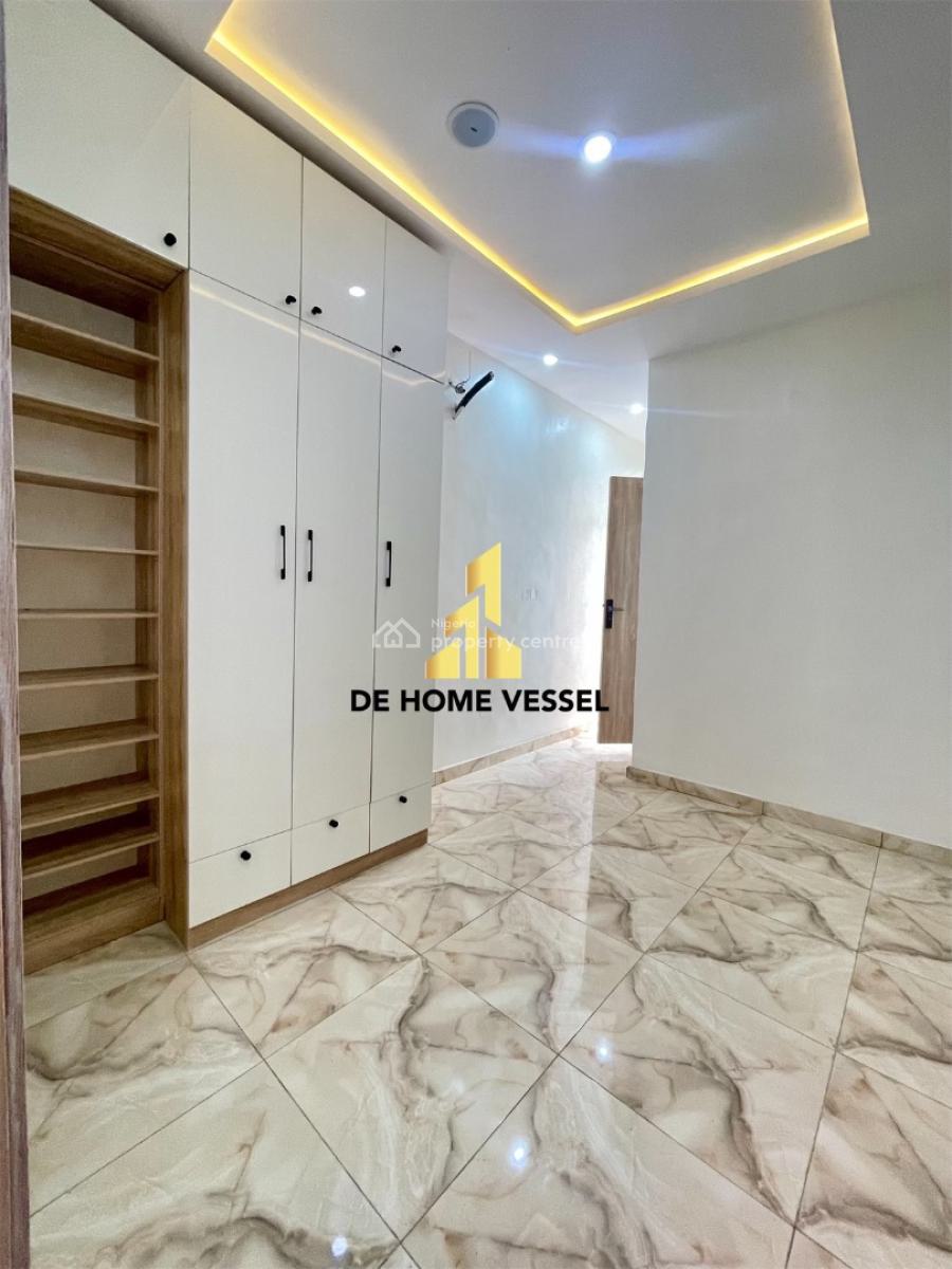 Beautifully Finished 3 Bed Terrace with Bq and Inverter, Ajah, Lagos, Terraced Duplex for Sale