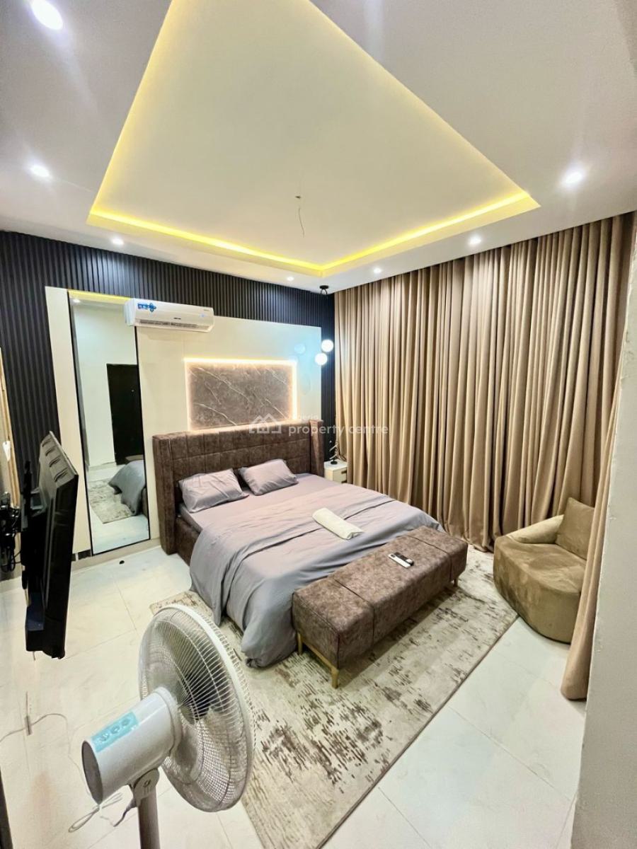 2 Bedroom Apartment in Surulere, Surulere, Surulere, Lagos, Flat / Apartment Short Let