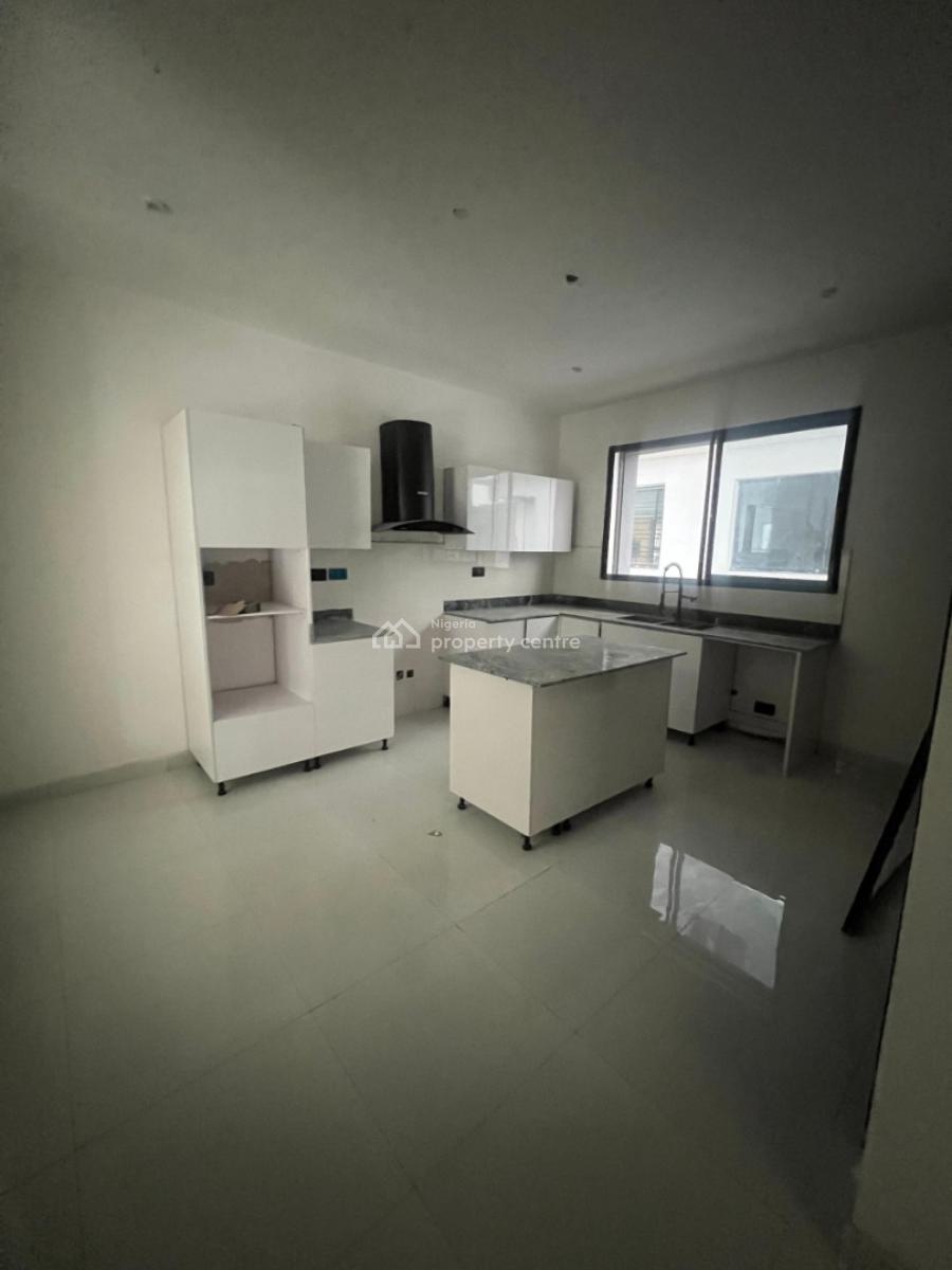 Nicely Finished 4-bedroom Townhouse, Lekki Phase 1, Lekki Phase 1, Lekki, Lagos, Terraced Duplex for Sale